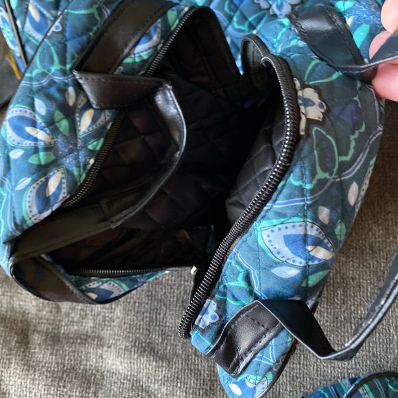 Set of three bags that are brand new. - Picture 3 of 6